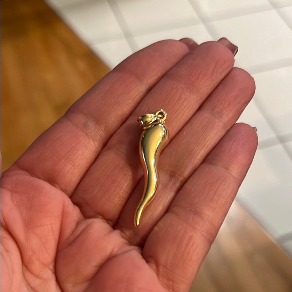 Estate Solid 14k Yellow Gold Italian Horn Charm